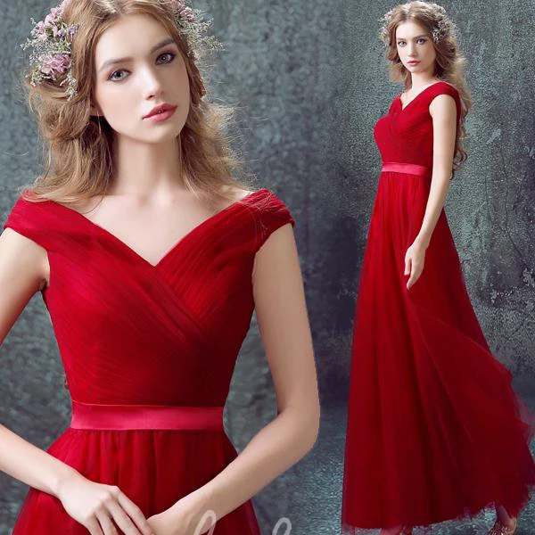 Red Off-Shoulder A-Line Prom Dress with Lace Floor-Length