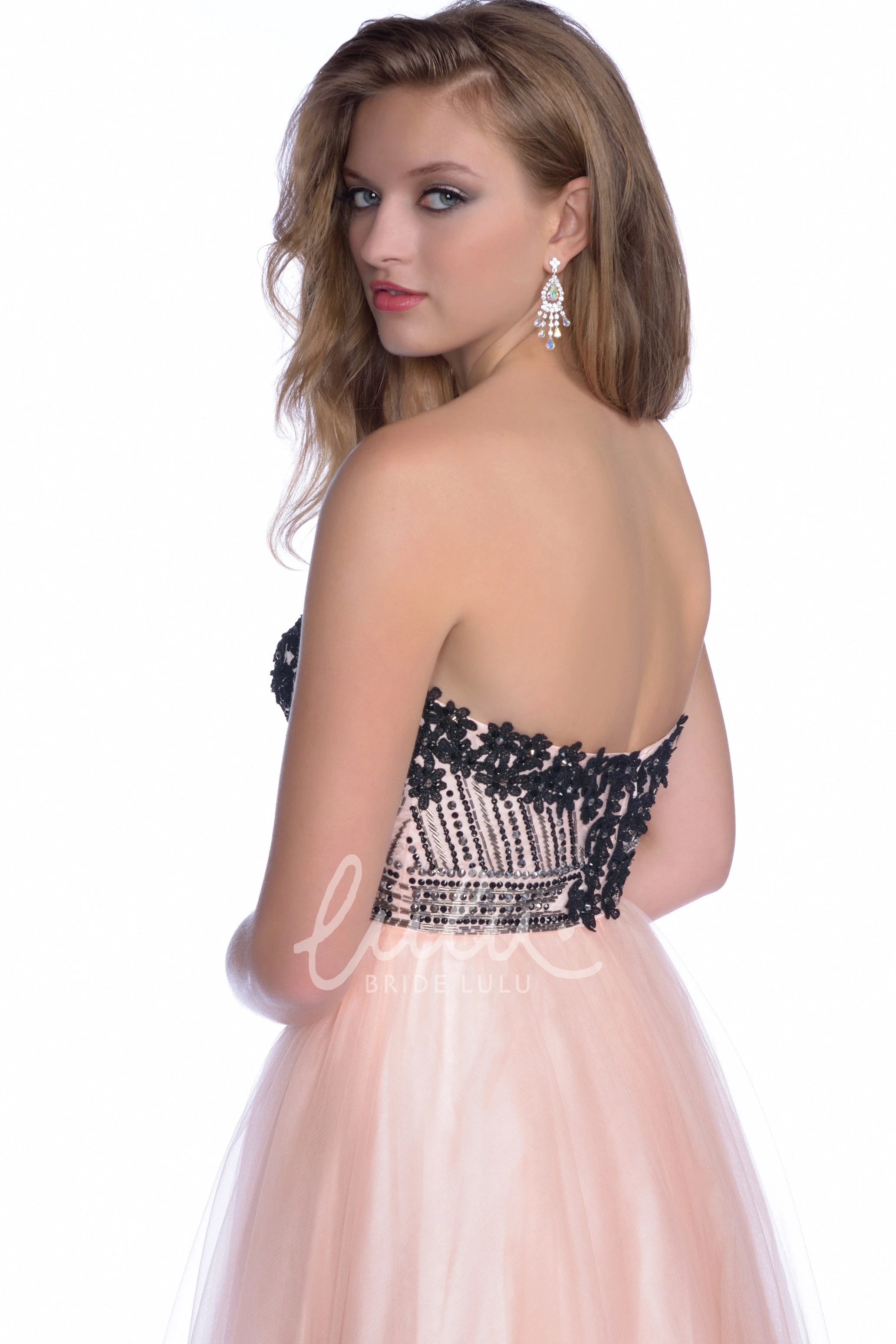 Sequined Flower A-Line Sweetheart Prom Dress in Tulle