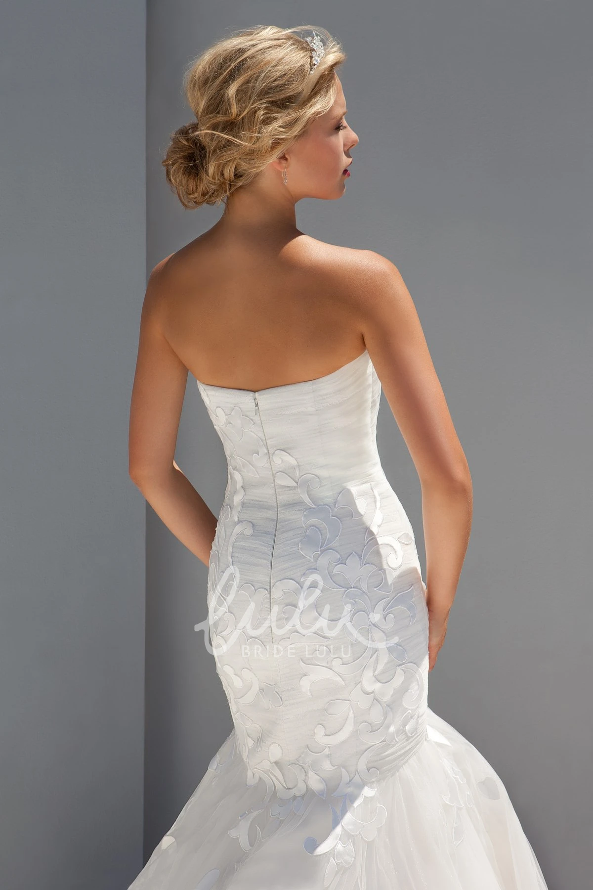 Sweetheart Ruched Tulle Mermaid Wedding Dress Floor-Length Sleeveless