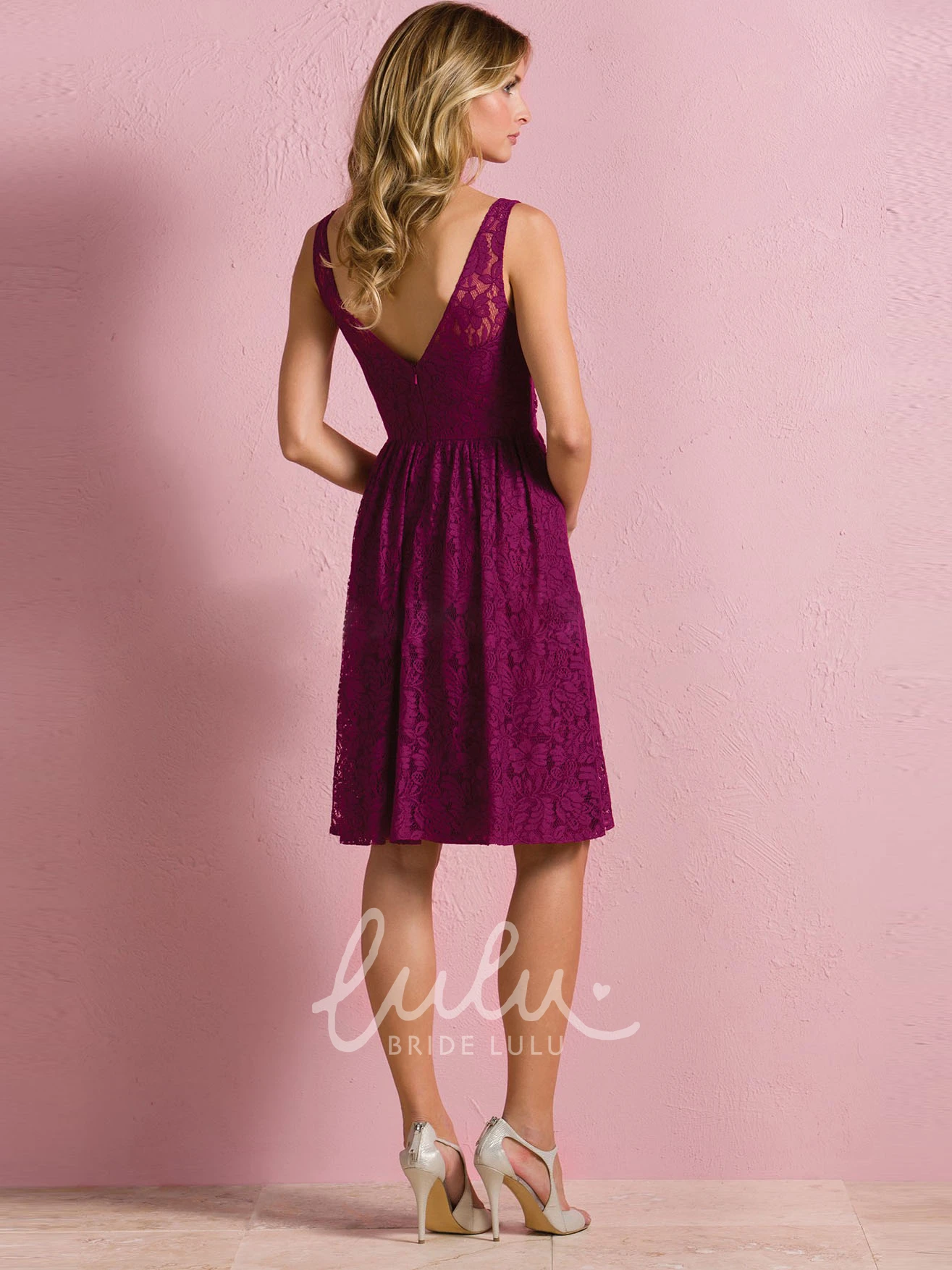 Lace Knee-Length Bridesmaid Dress with V-Neck and V-Back Elegant Bridesmaid Dress