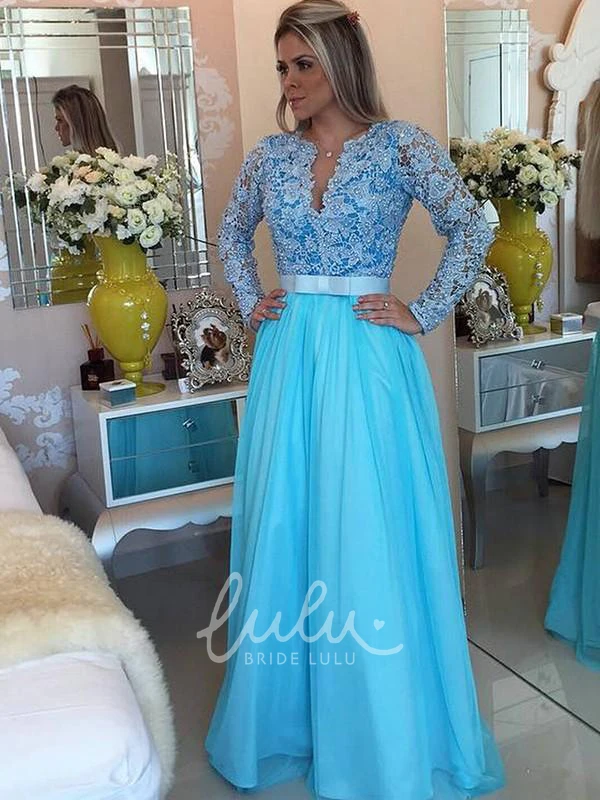 Tulle Applique Floor-Length Dress A-Line Princess with Long Sleeves and V-Neck