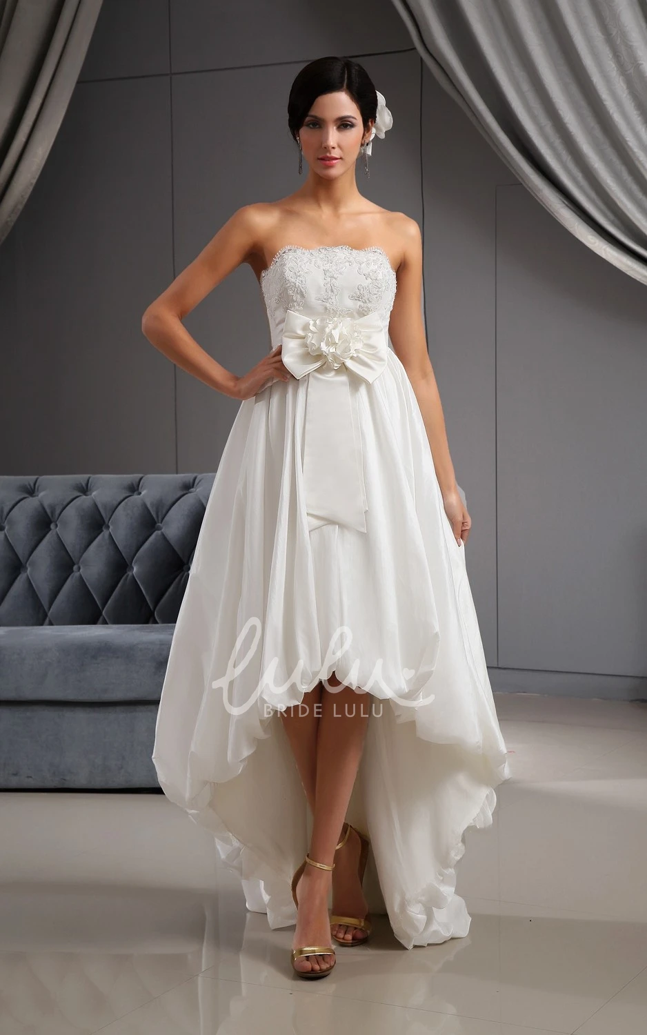 High-Low Lace Wedding Dress with Sweetheart Bodice and 3D Flower