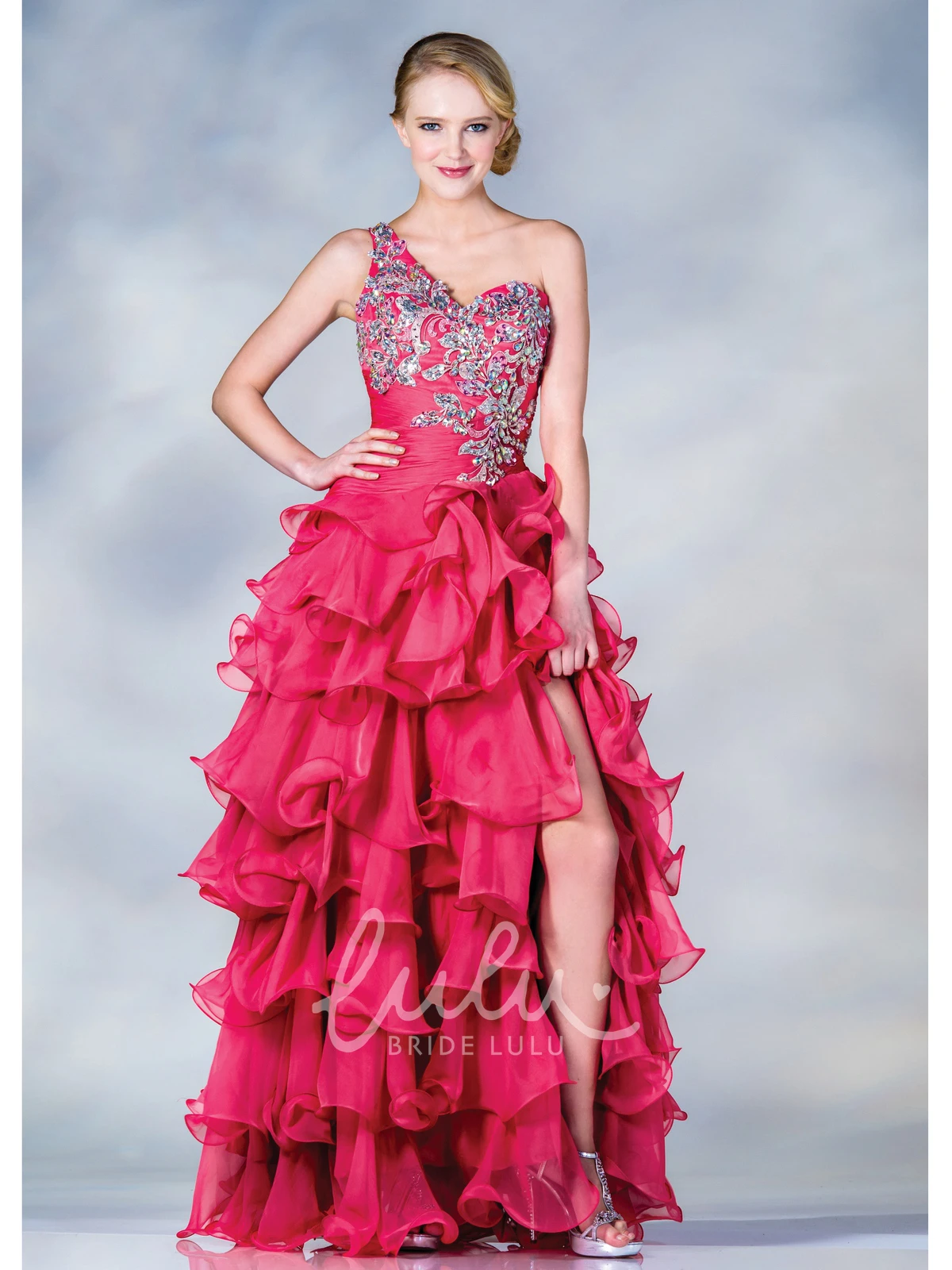 One-Shoulder Organza Bridesmaid Dress with Tiers and Split Front