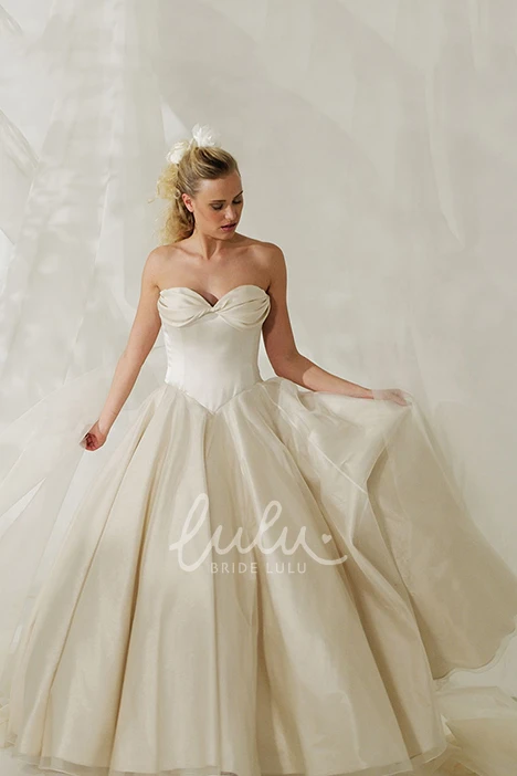 Sweetheart Satin Ball Gown Wedding Dress