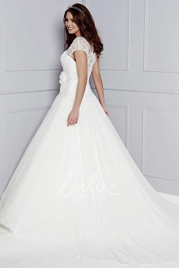 Lace Short-Sleeve Floor-Length A-Line Wedding Dress Scoop-Neck with Flower