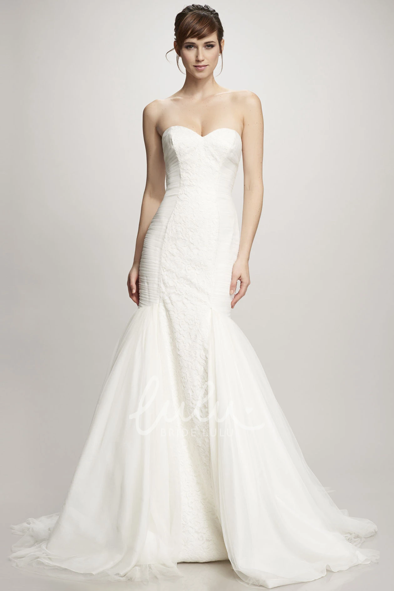 Sweetheart Lace&Tulle Wedding Dress with Ruching and Brush Train Trumpet Long