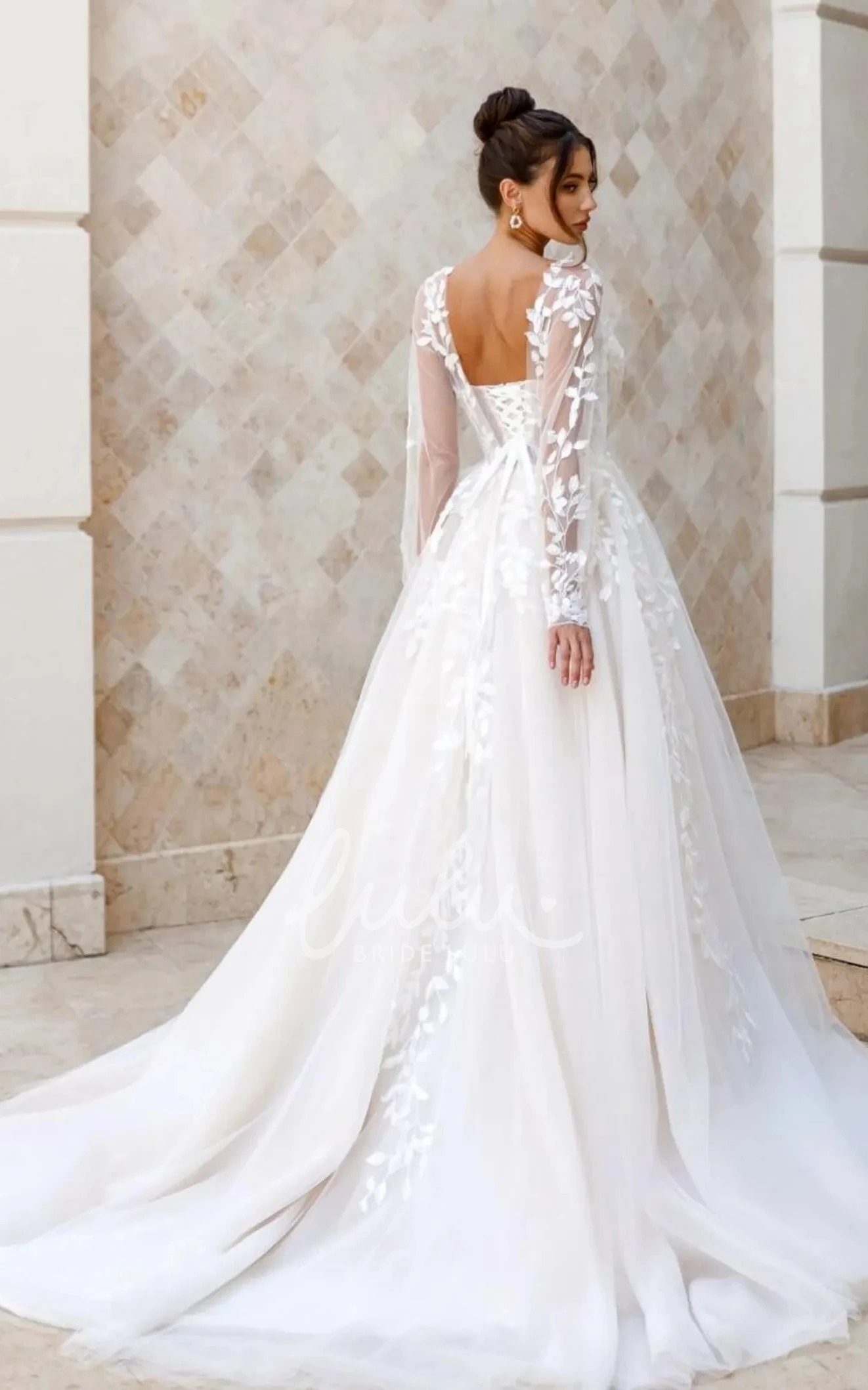 A-line Flowy Romantic Floral Lace Wedding Dress Tulle Illusion Long Sleeve Bridal Gown