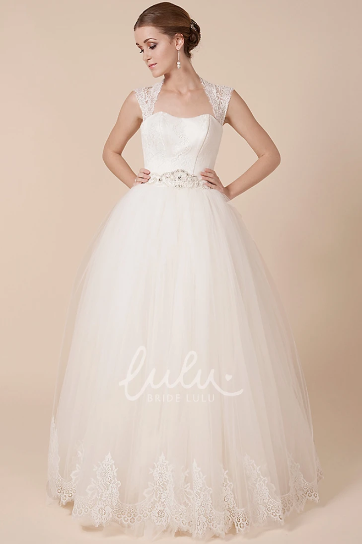 Queen-Anne Appliqued Tulle Wedding Dress with Waist Jewelry A-Line Maxi