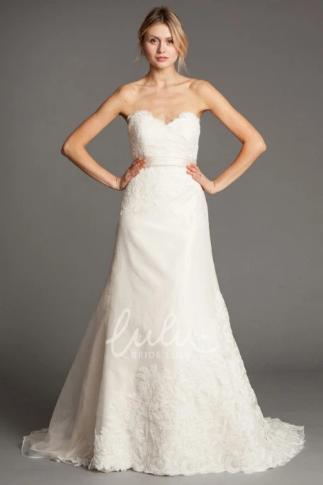 A-Line Sweetheart Lace Wedding Dress with Bow Floor-Length Sleeveless