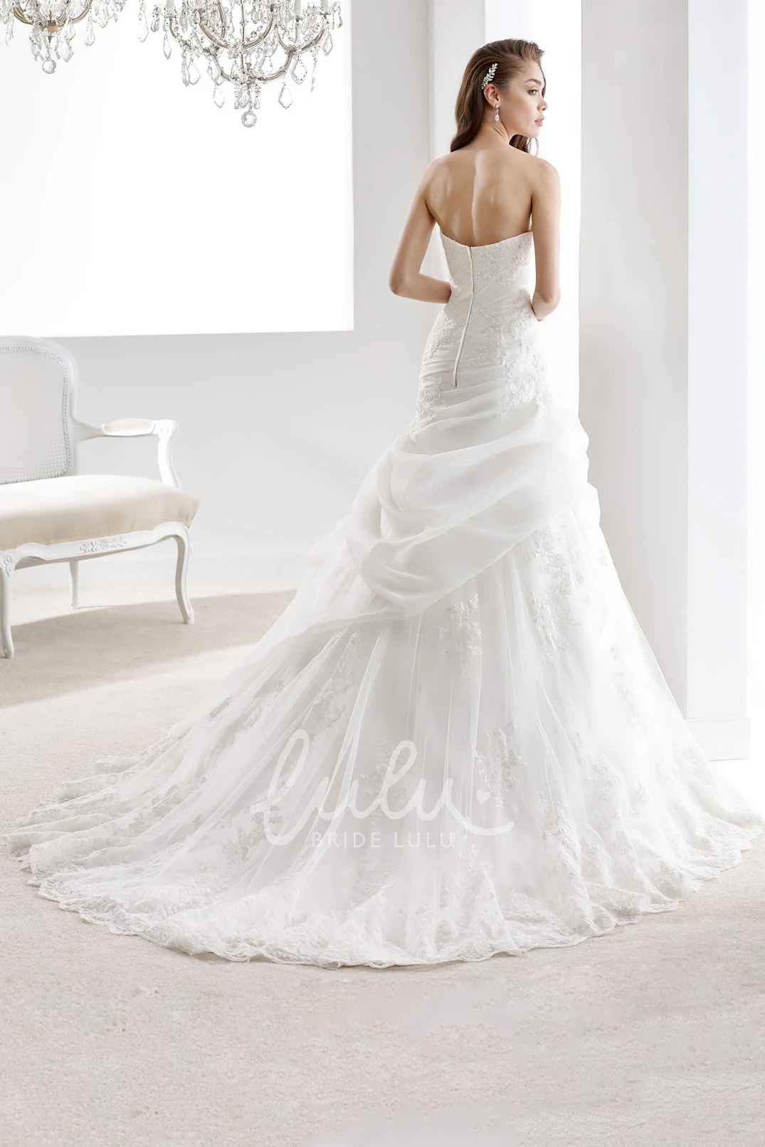 Applique Lace Wedding Dress with Sweetheart Neckline and Side Ruffles