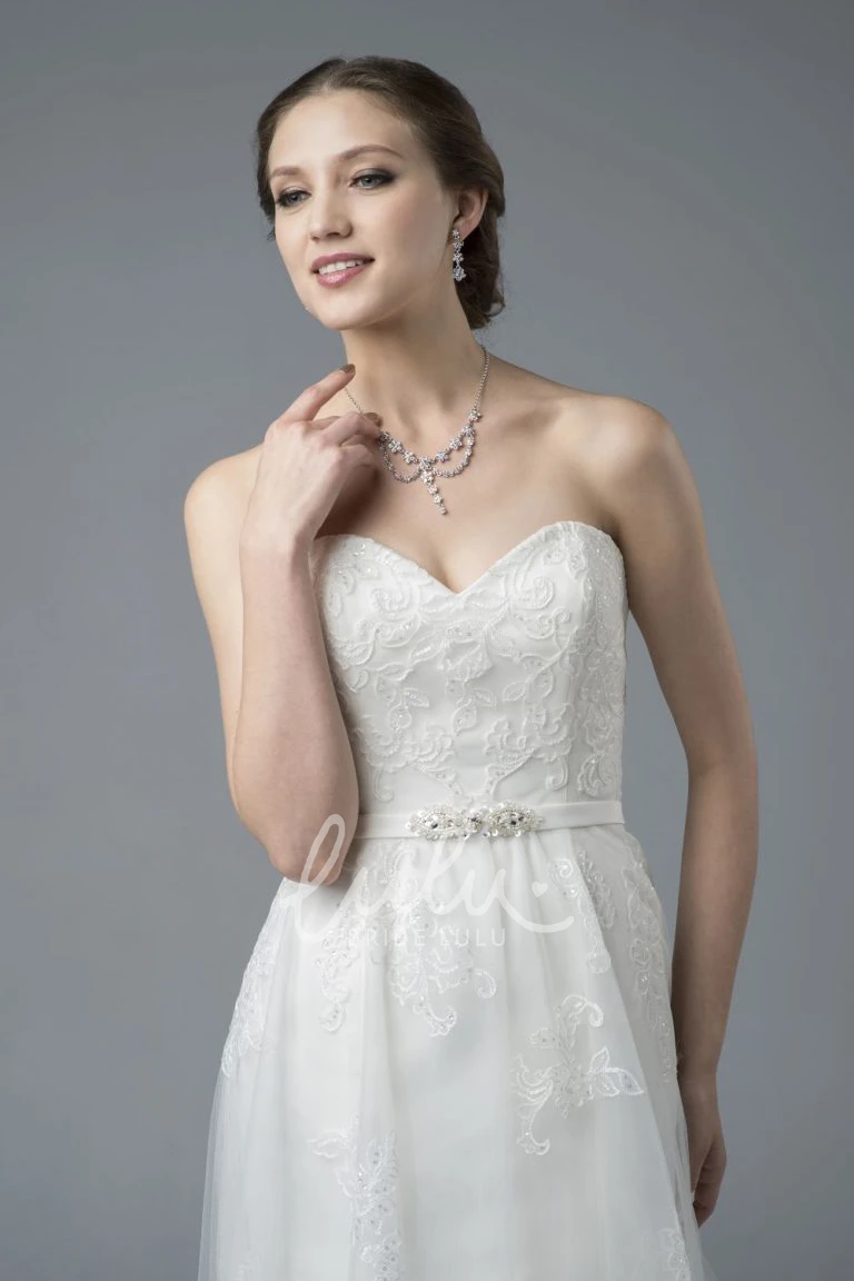 Lace Applique A-line Tulle Sweetheart Wedding Dress with Open Back Buttons