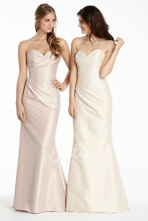 Sleeveless Sweetheart Satin Bridesmaid Dress with Criss-Cross Back Classy Bridesmaid Dress