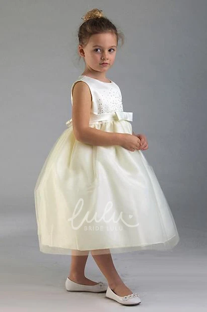 Tea-Length Tulle&Sequins Flower Girl Dress with Bows and Appliques Unique Bridesmaid Dress