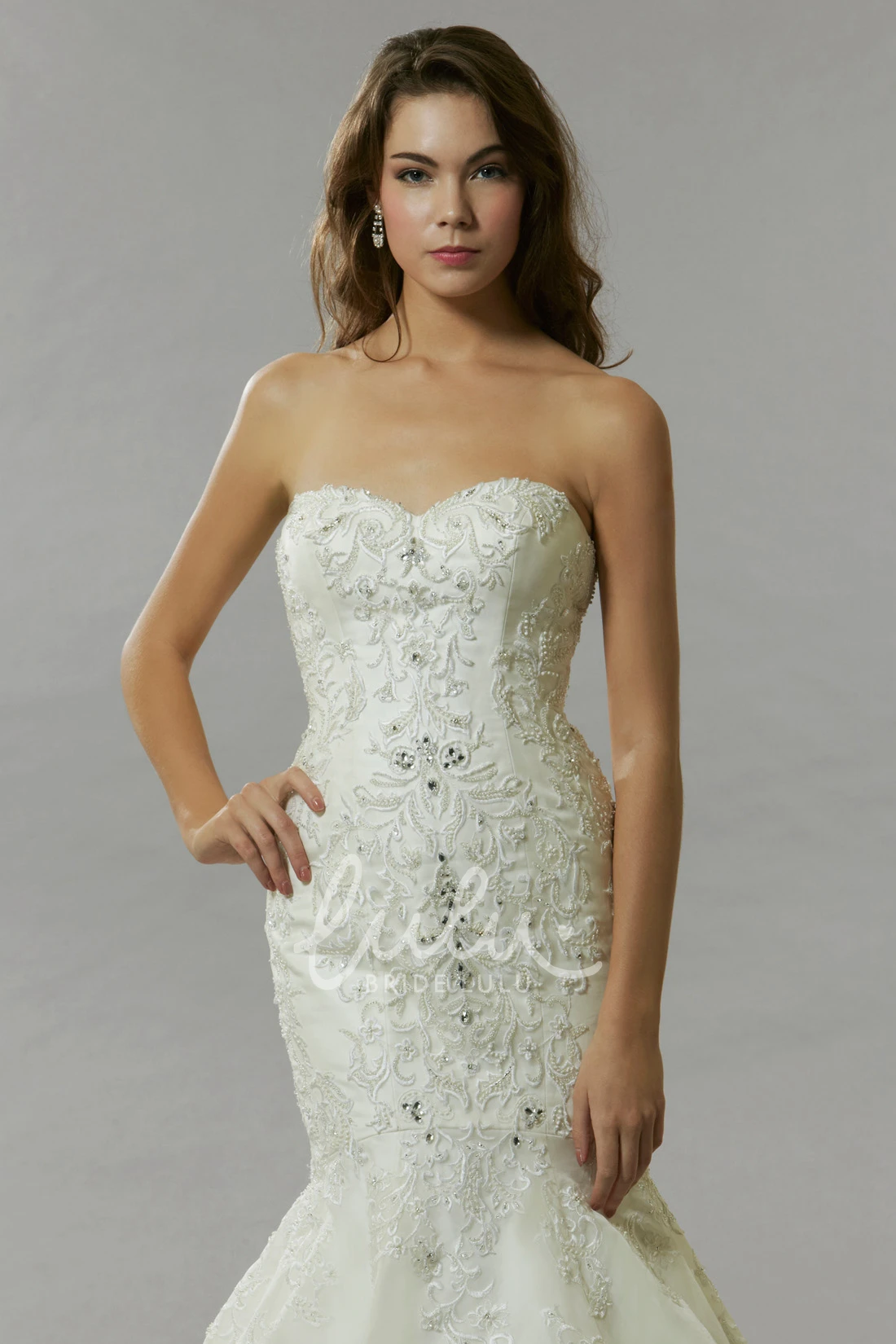 Sweetheart Trumpet Wedding Dress with Backless Style Beaded Bridal Gown