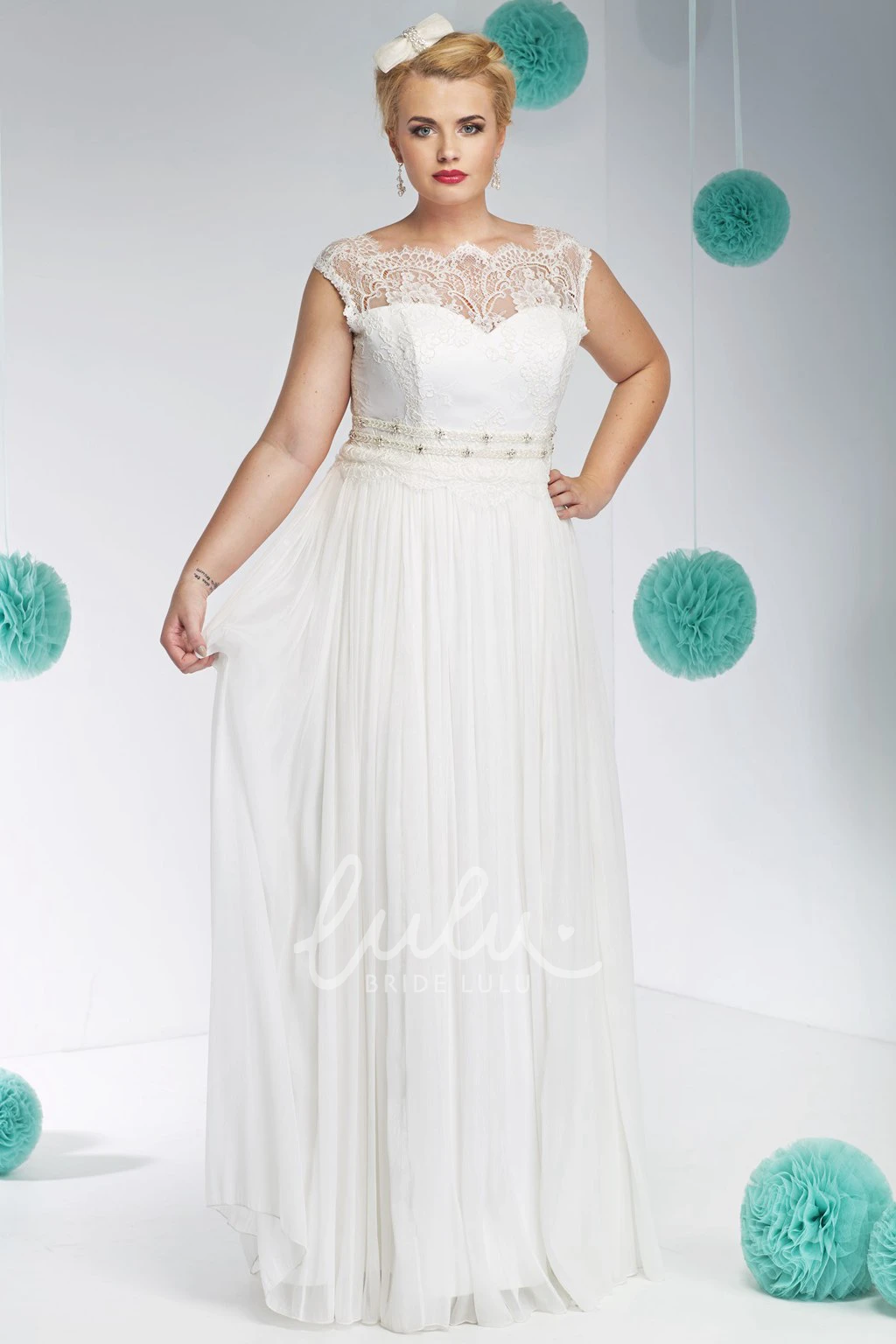 Jeweled Tulle&Lace Plus Size Wedding Dress with Bateau Neck