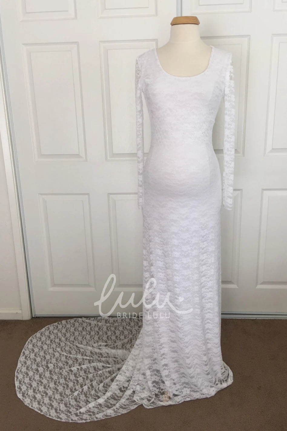 Lace Scoop Sheath Maternity Wedding Dress Modern Classy Bride Gown