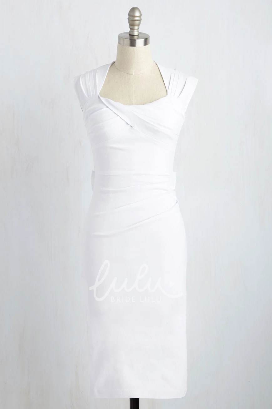 Knee-Length Sleeveless Chiffon Wedding Dress with Ruching and Split Back