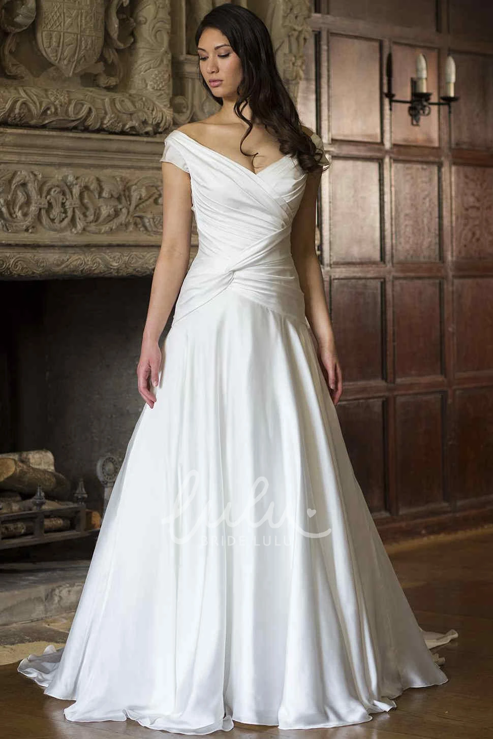 Satin Chiffon Ruched V-Neck Wedding Dress Elegant Bridal Gown