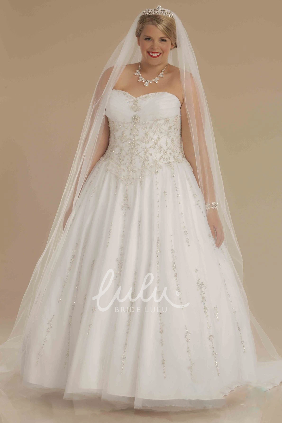 Plus Size Ball Gown Wedding Dress with Beading Sweetheart Ruched Tulle