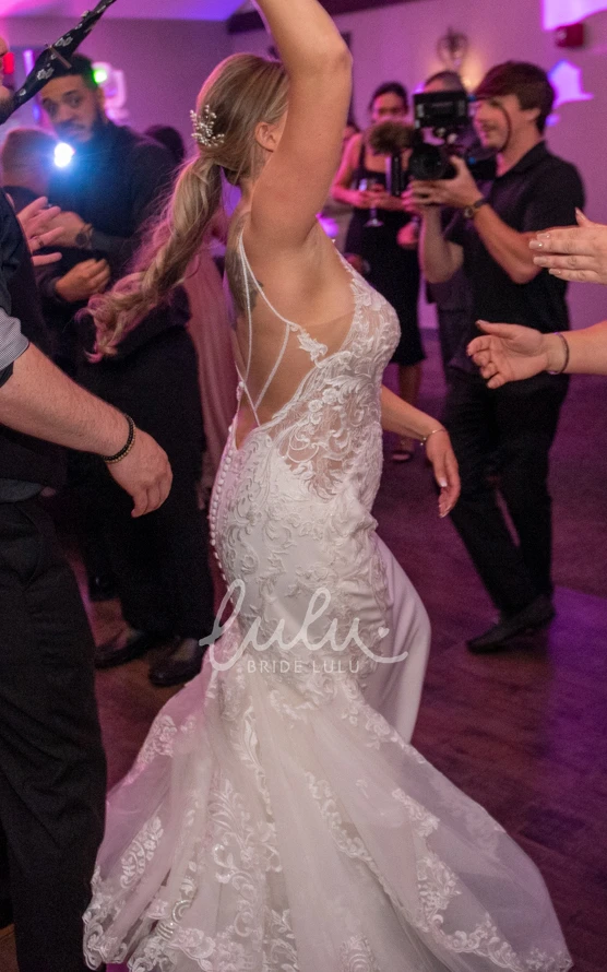 Bohemian Plus Size Sexy Beach Plunging Neckline Mermaid Court Train Lace Appliques Wedding Dress