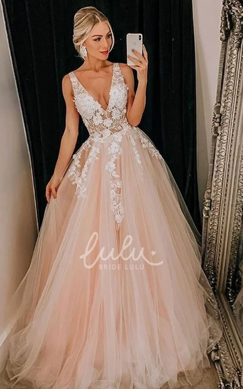 Sleeveless Tulle Sexy Prom Dress with Appliques and Pleats in A-Line Cut