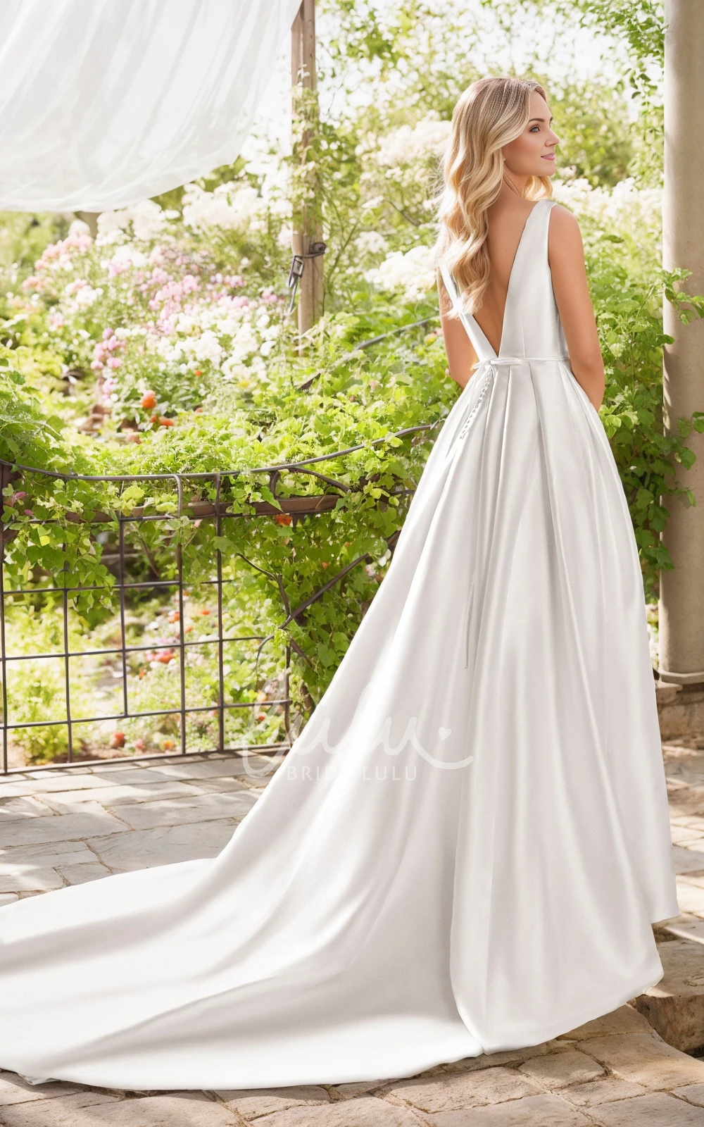 Modern Sexy A-Line V-Neck Sleeveless Beach Garden Wedding Dress Romantic Elegant Deep-V Back Beading Waist Sash Pleated Bridal Gown