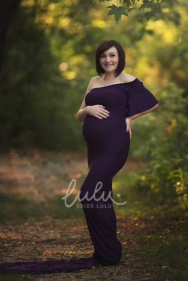 Short Sleeve Maternity Sheath Bridesmaid Dress with Court Train