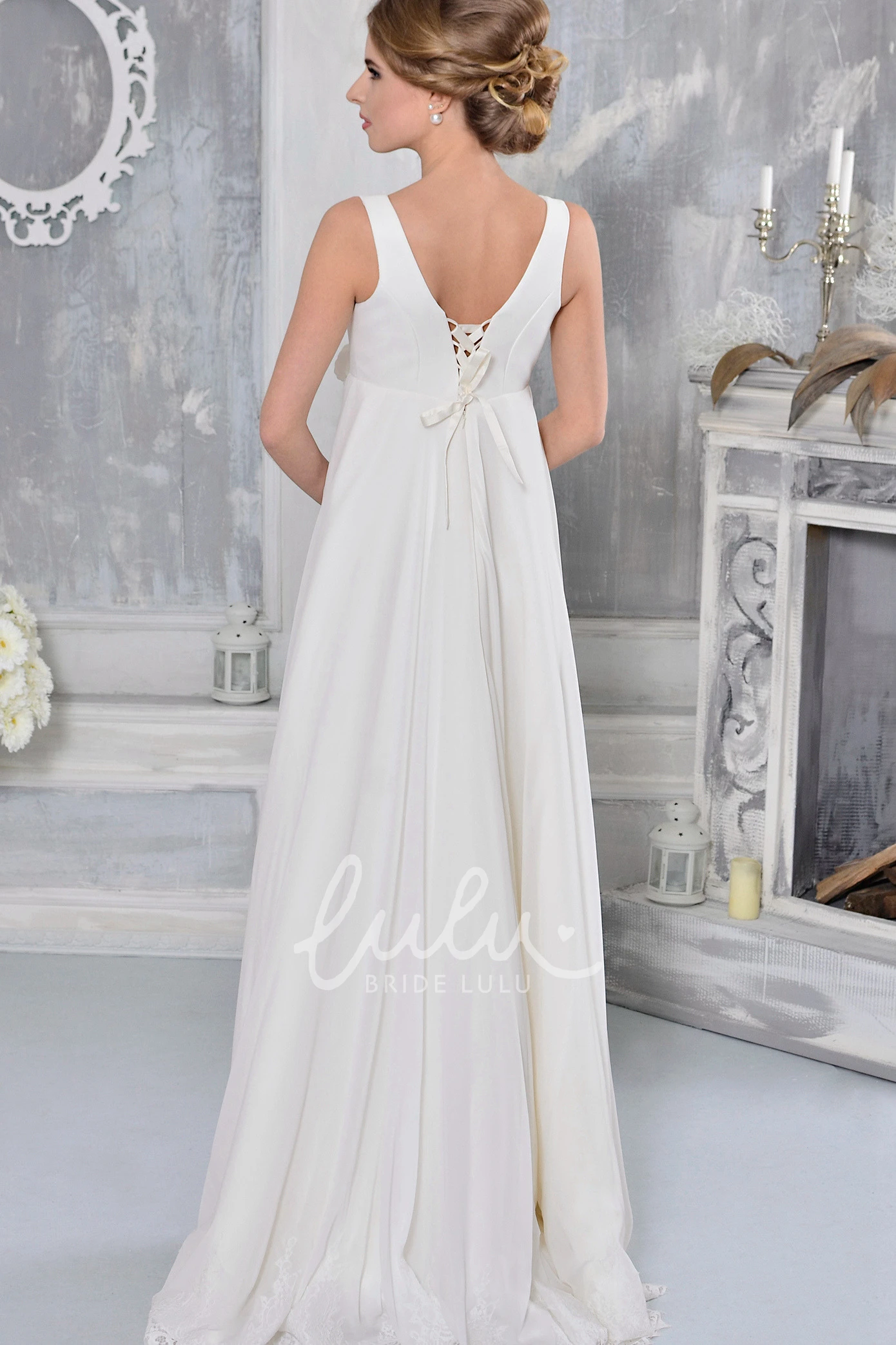 Sleeveless Cowl-Neck Empire Chiffon Wedding Dress Lace Floor-Length