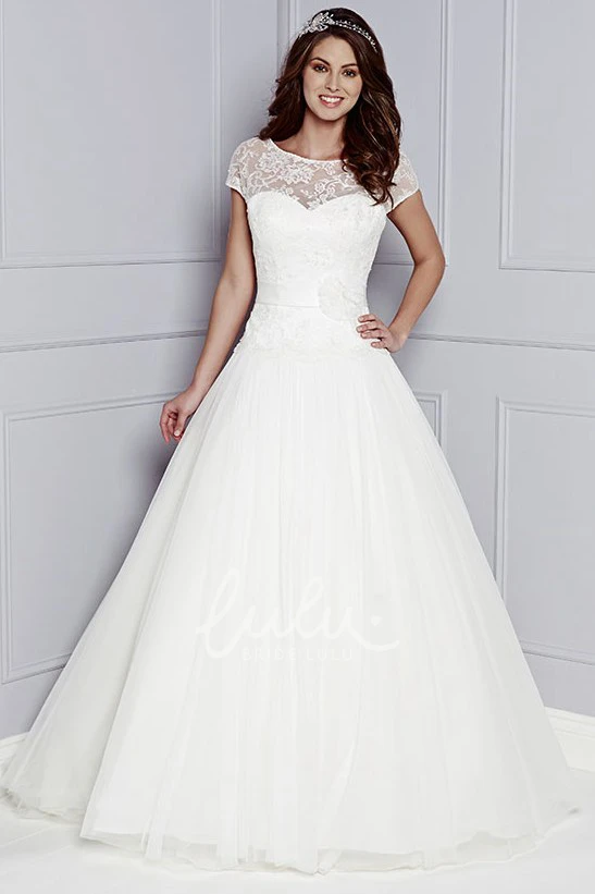 Lace Short-Sleeve Floor-Length A-Line Wedding Dress Scoop-Neck with Flower