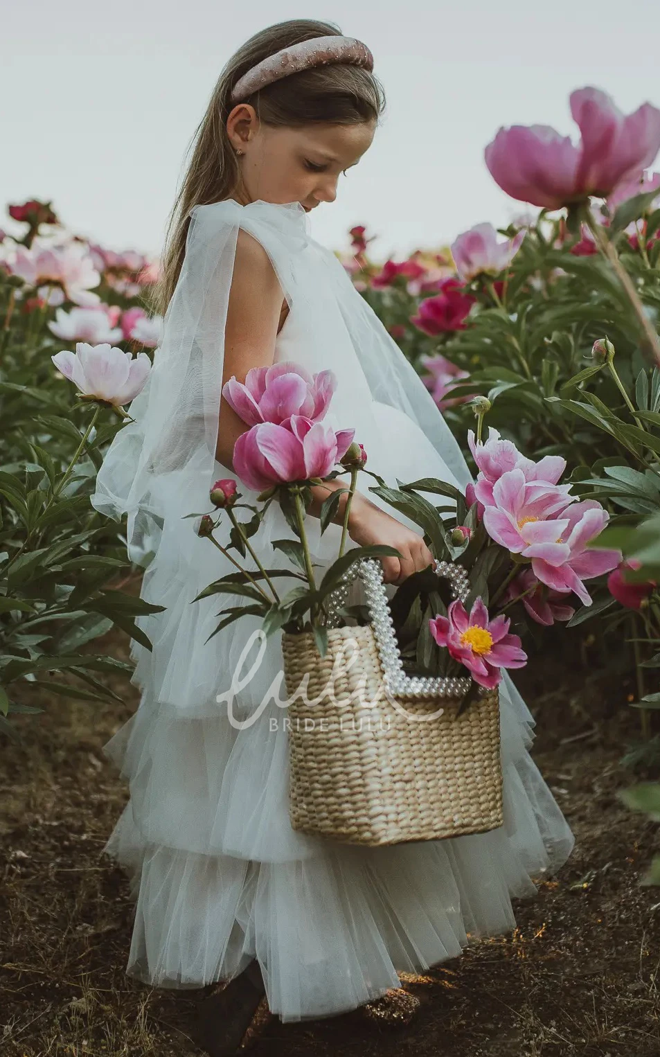 Adorable Flowergirl A Line Dress with Bow in Chiffon and Bateau Neckline