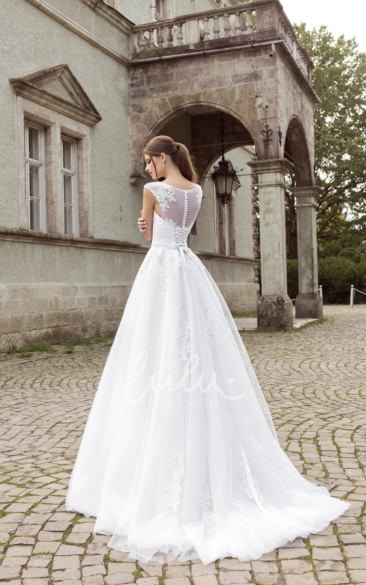 Sleeveless A-line Illusion Back Appliques Spring Wedding Dress