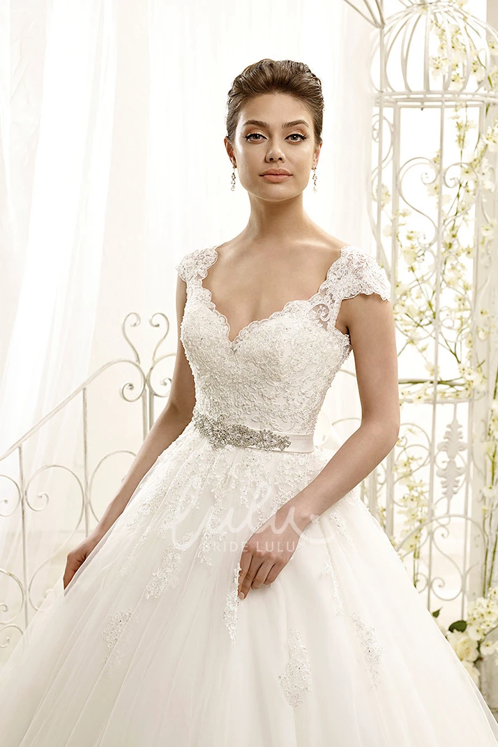Cap-Sleeve Appliqued Tulle&Lace Ball Gown Wedding Dress Classic Bridal Gown