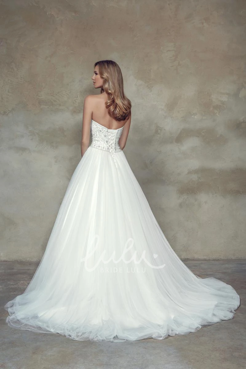 Lace Sweetheart A-Line Wedding Dress with Waist Jewelry Elegant Bridal Gown