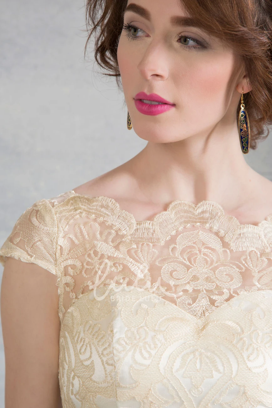 Appliqued Tulle Winter Wedding Dress Tea-Length Bateau Neck Sleeveless