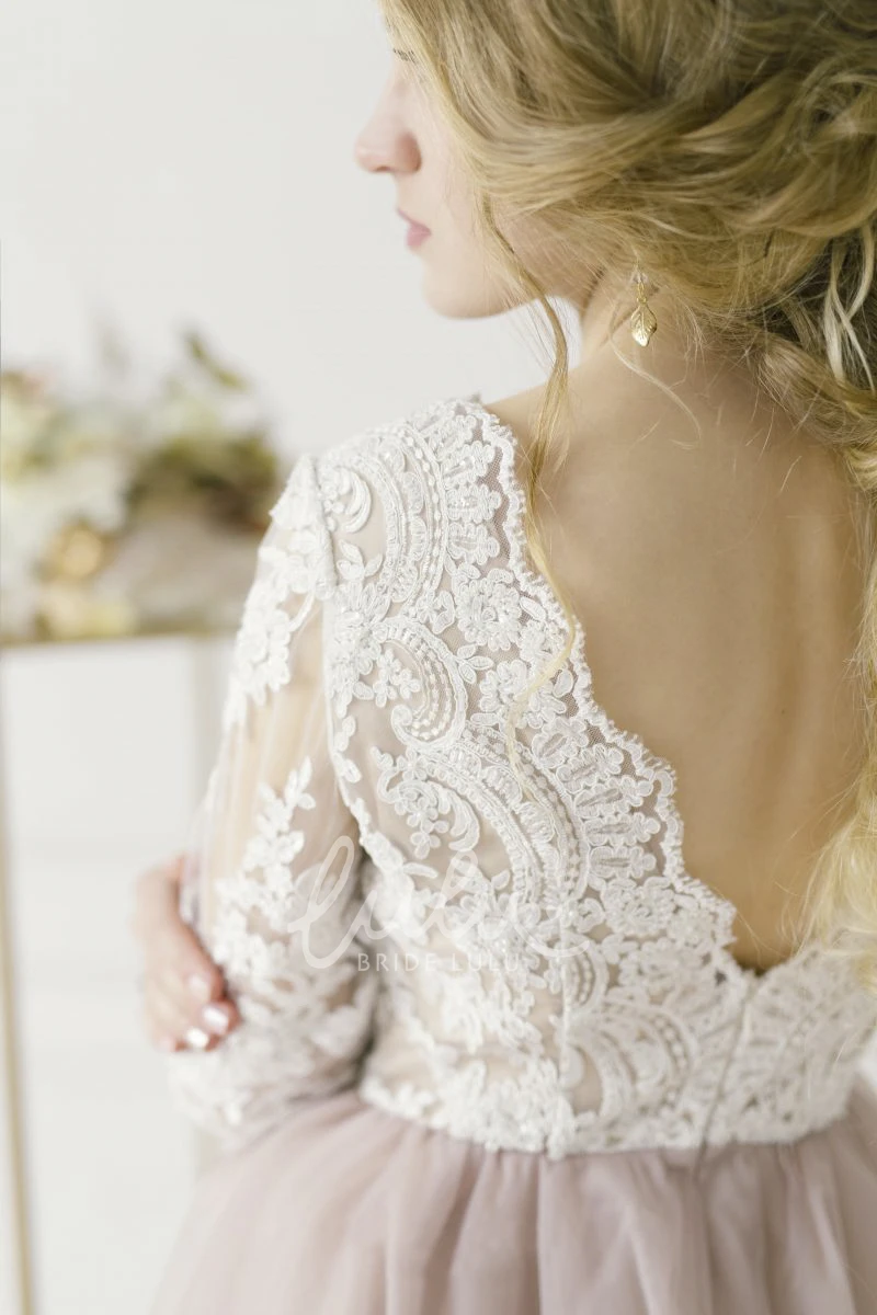 Lace V-neck Tulle Wedding Dress with 3/4 Sleeves Elegant Bridal Gown