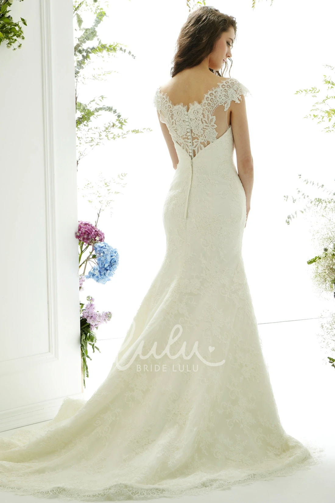 Lace Appliqued Cap Sleeve Wedding Dress with Court Train Elegant Bridal Gown