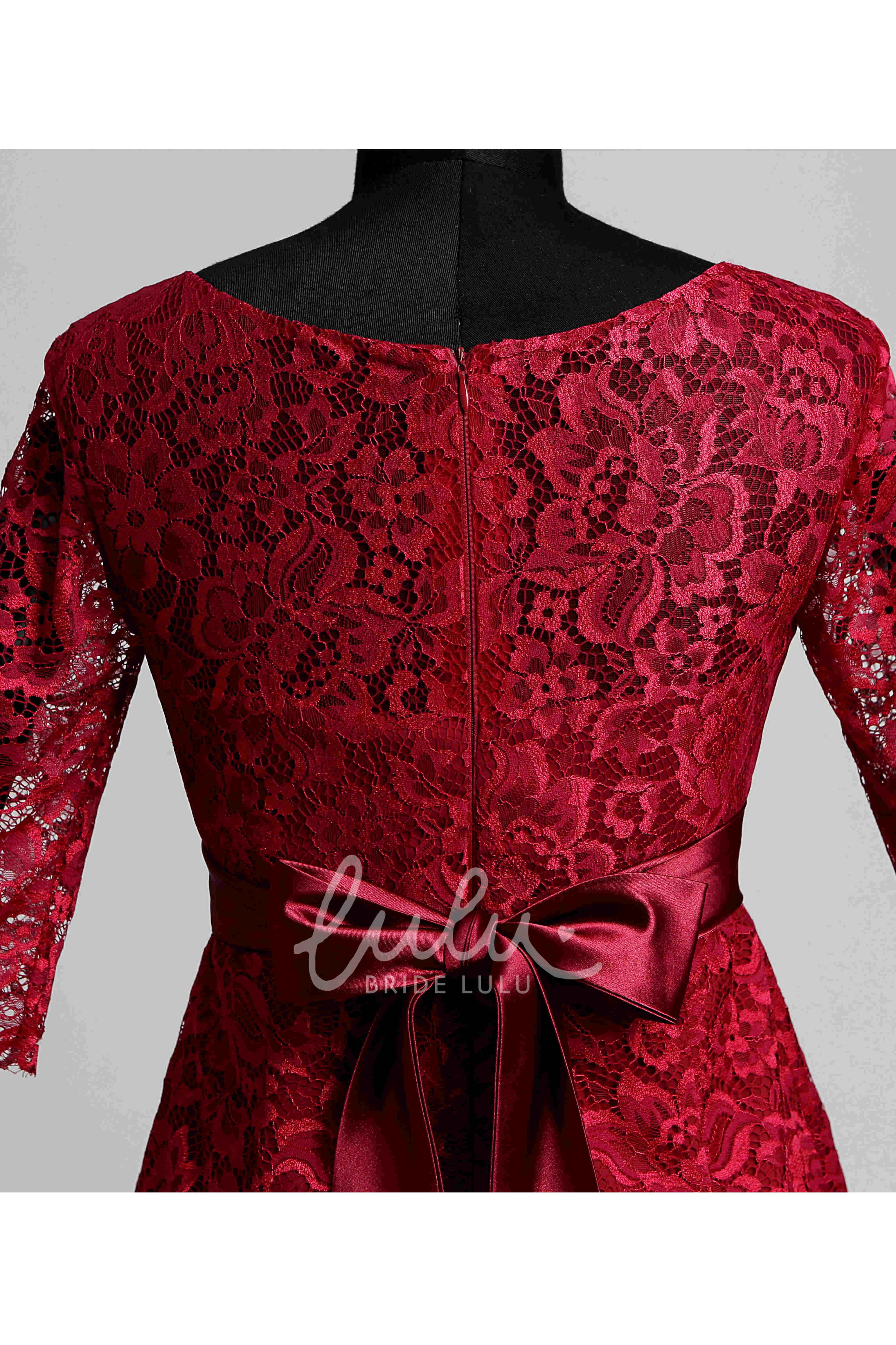 Knee-length Lace Bridesmaid Dress with Pleats