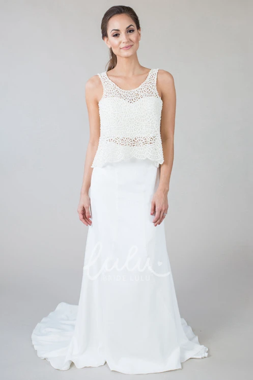 Sleeveless Lace Chiffon Sheath Wedding Dress Modern & Classy