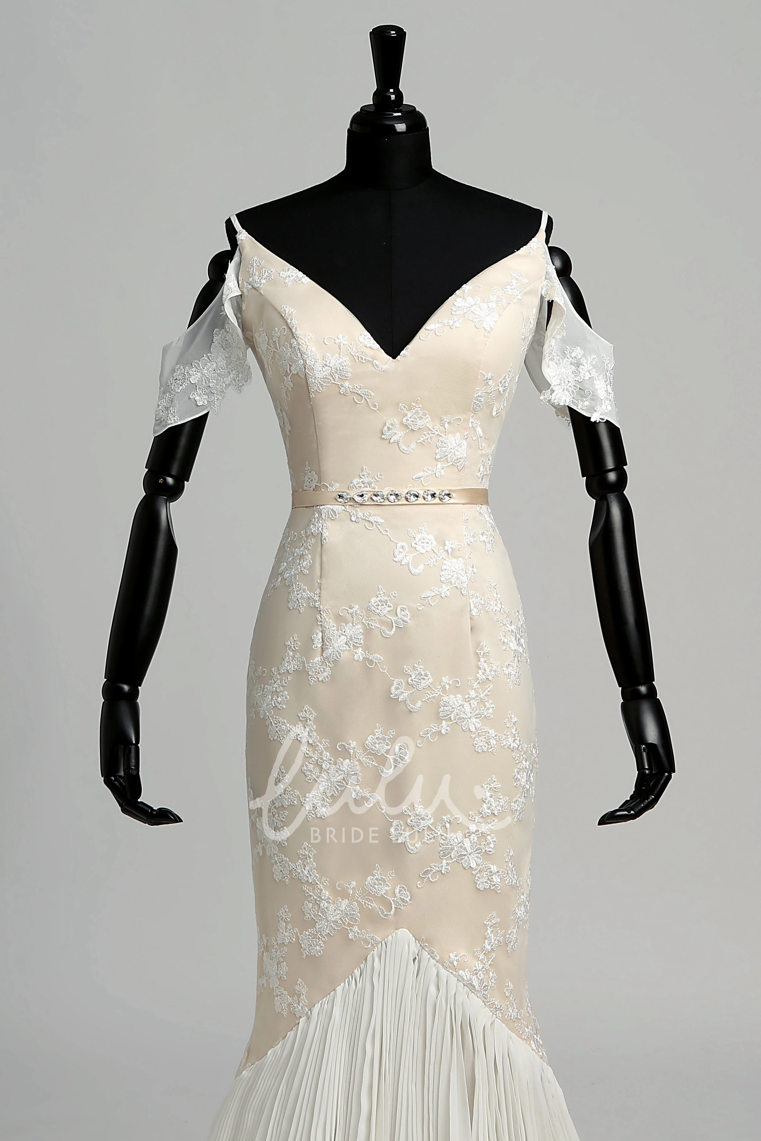 Elegant Lace Wedding Dress with Bandage Pleats and Ruffles Mermaid Style