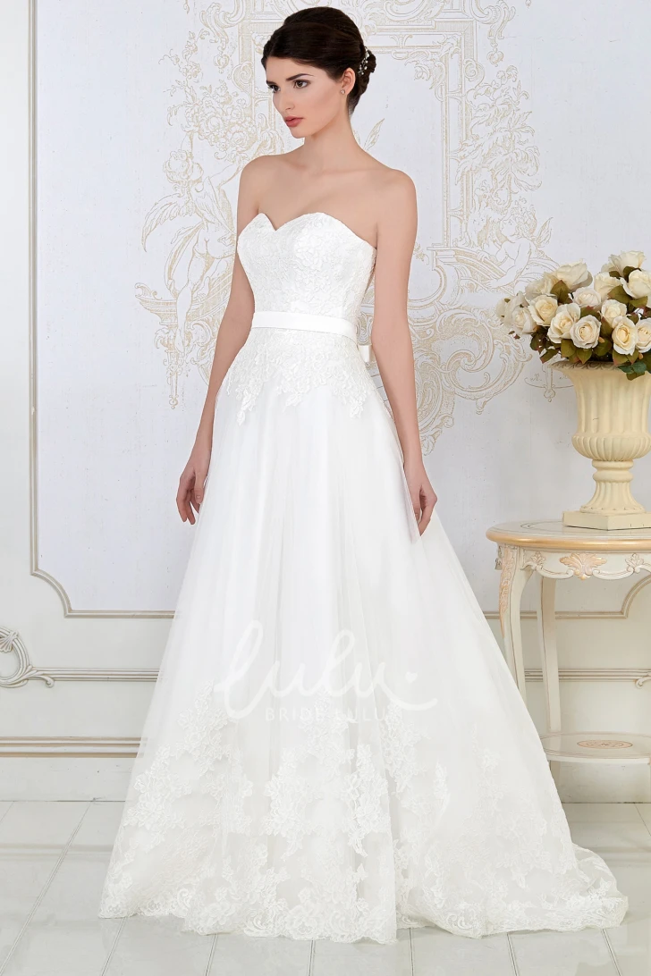Lace Sweetheart A-Line Wedding Dress with Bow Floor-Length Sleeveless