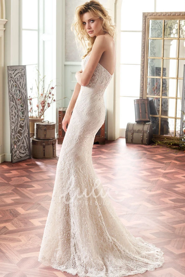 Beaded Lace Sweetheart Wedding Dress with Brush Train Elegant Bridal Gown