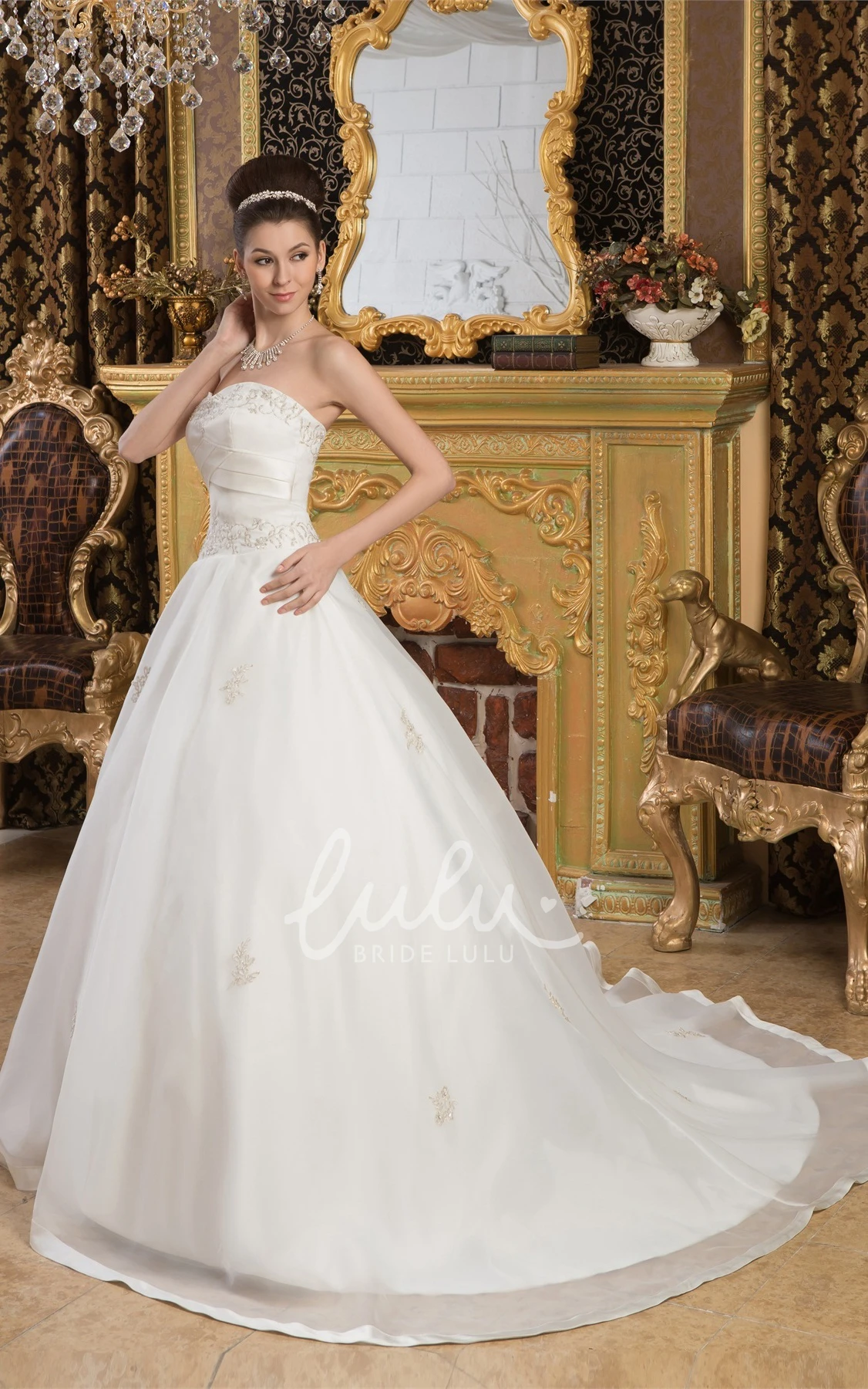 Embroidered Organza Sweetheart A-Line Wedding Gown Unique Wedding Dress 2025