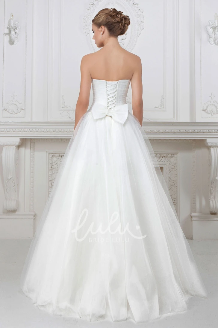 Sweetheart A-Line Tulle Wedding Dress with Beading and Bow Floor-Length