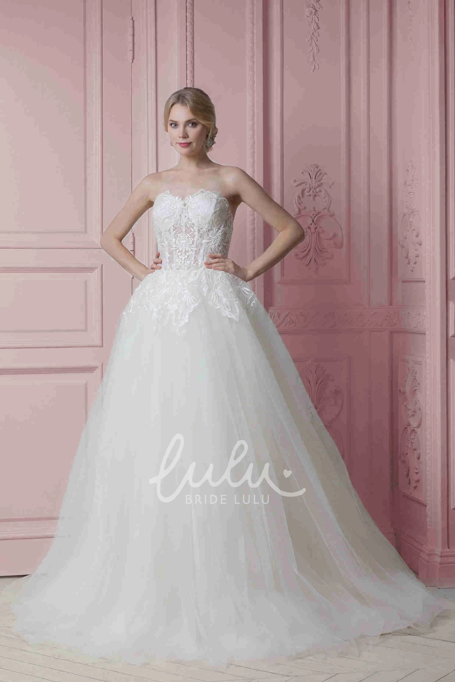 Appliqued Sleeveless A-Line Tulle Wedding Dress Long Bridal Gown