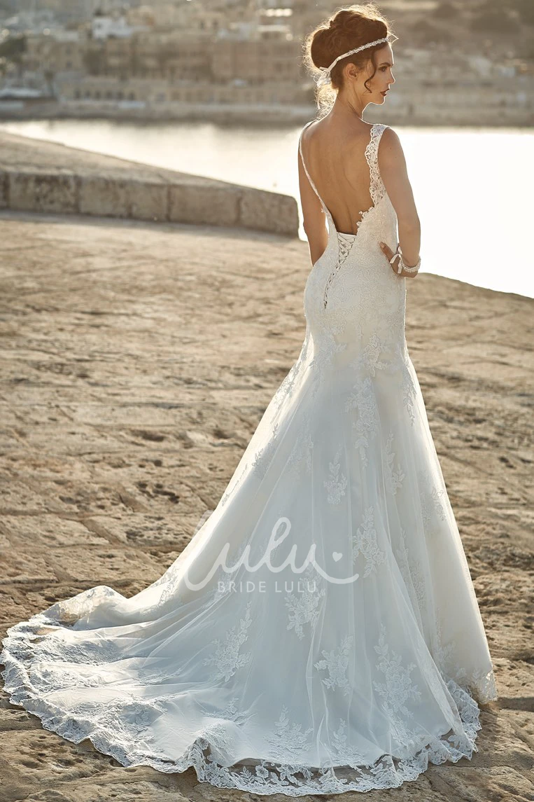 Long Lace Wedding Dress with Square Neck Waist Jewelry and Sleeveless Design