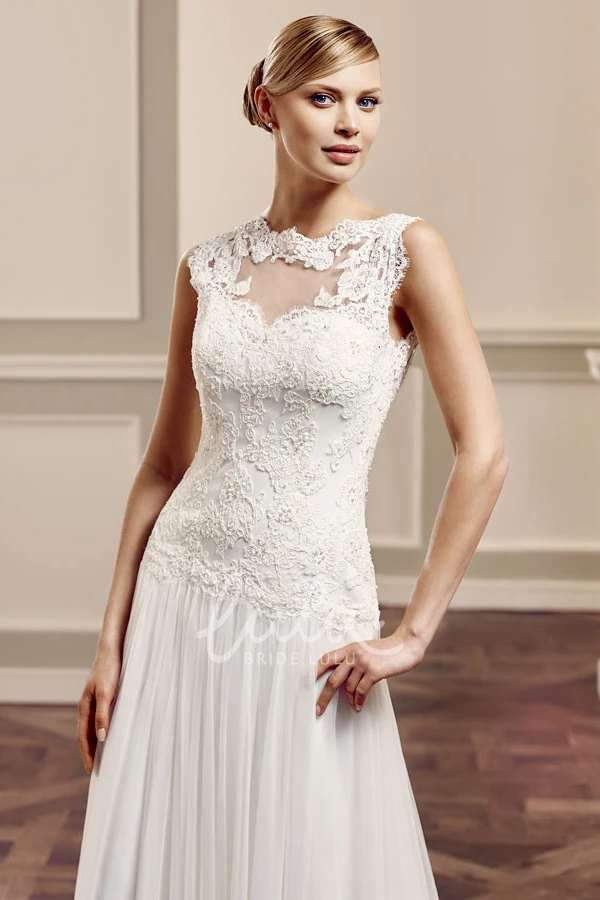Sleeveless Sheath Tulle&Lace Wedding Dress with Brush Train