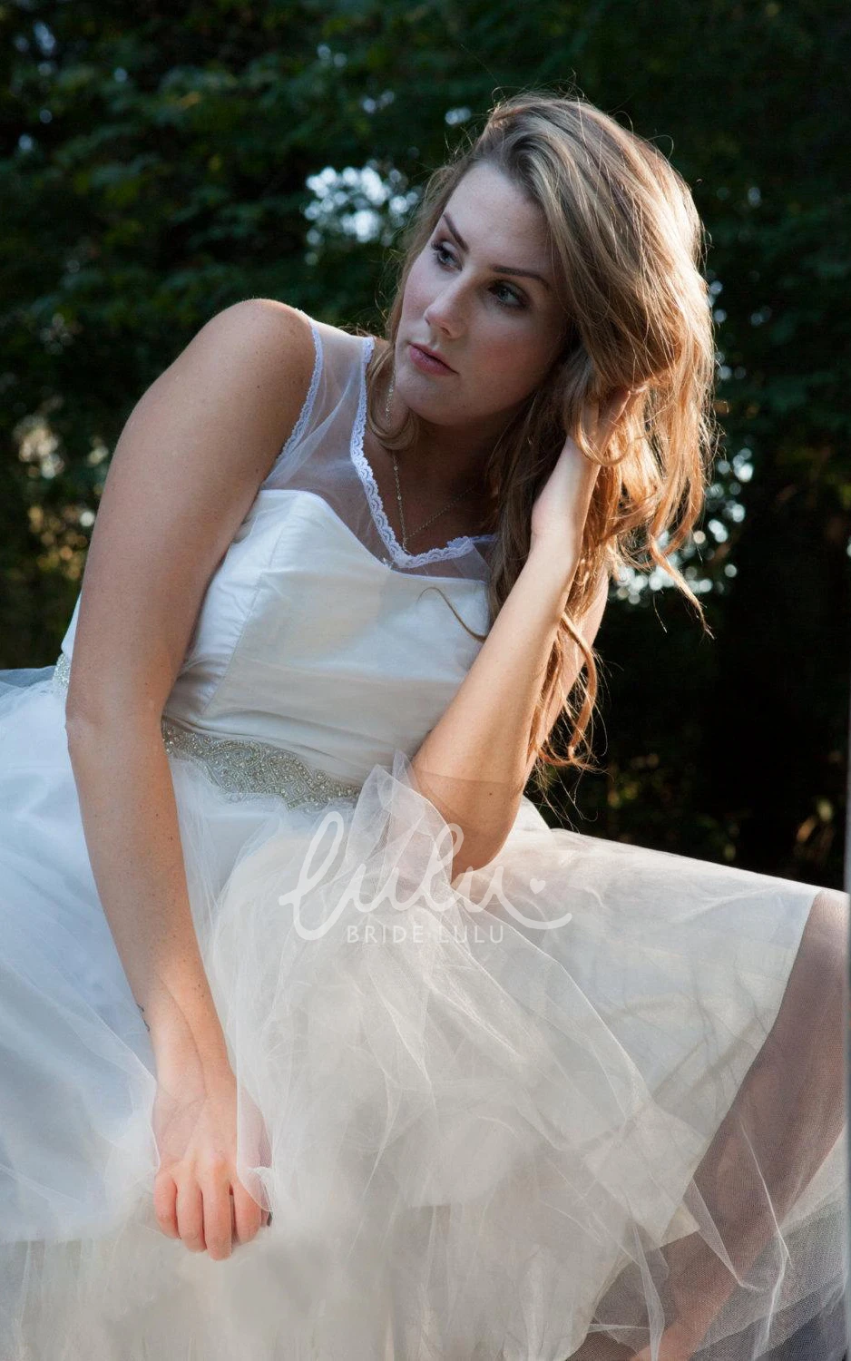 Bow Back Tulle Sleeveless V-neck Wedding Dress