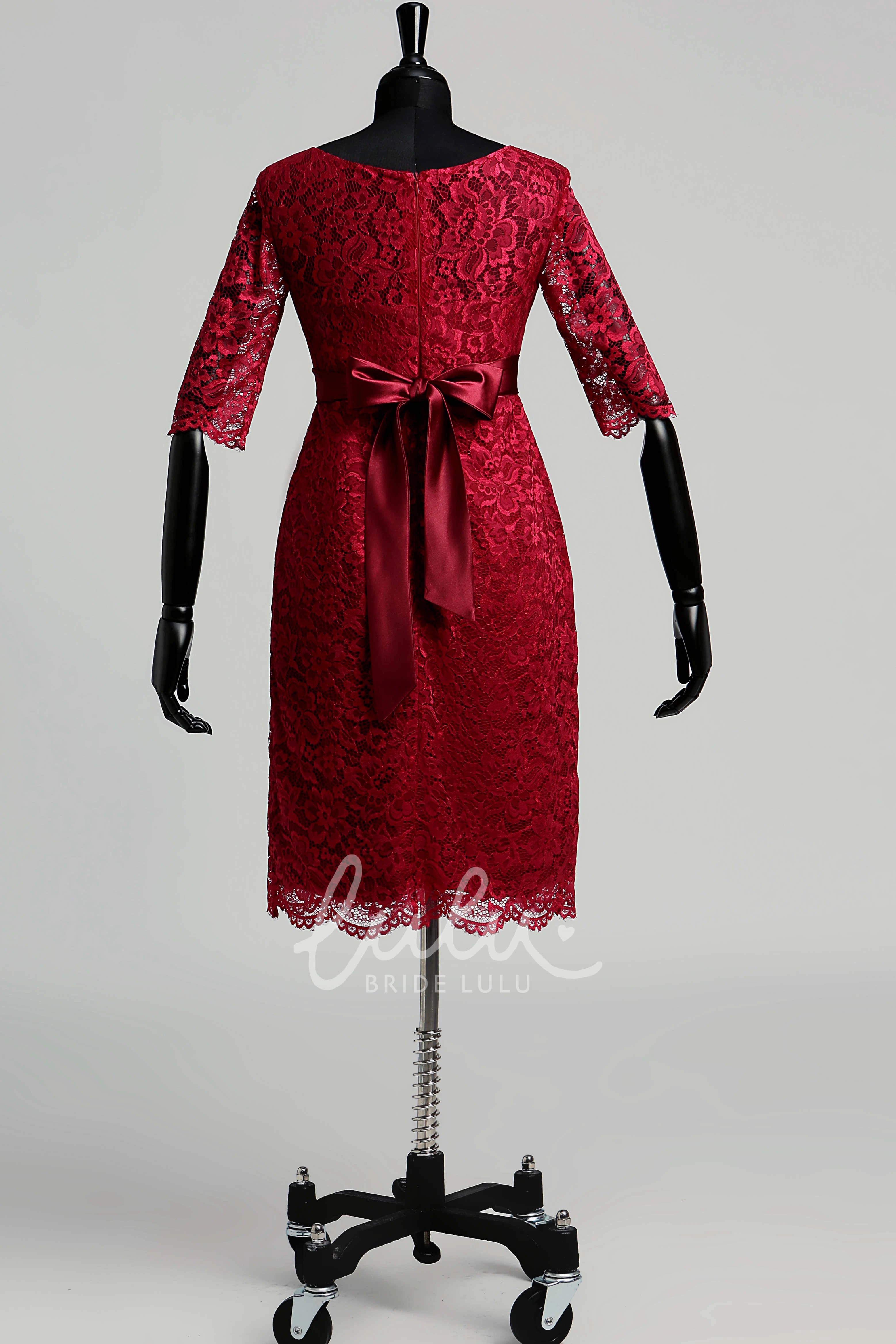 Knee-length Lace Bridesmaid Dress with Pleats