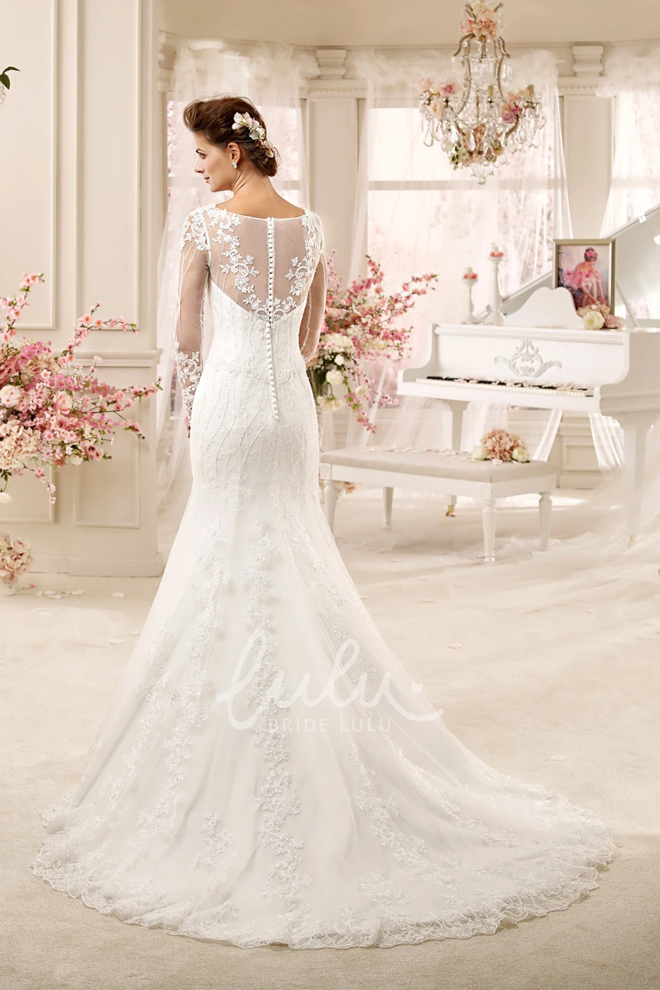 Illusive Design Long-Sleeve Mermaid Wedding Dress with Brush Train Elegant Women's Bridal Gown