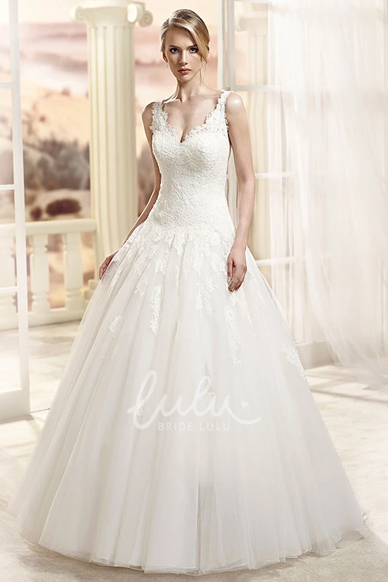 Sleeveless V-Neck Appliqued Tulle Ball Gown Wedding Dress with Long Train